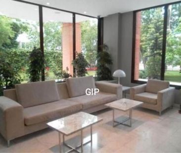 Apartamento de alquiler en Calle de Belfast, 13, Rejas - Photo 1