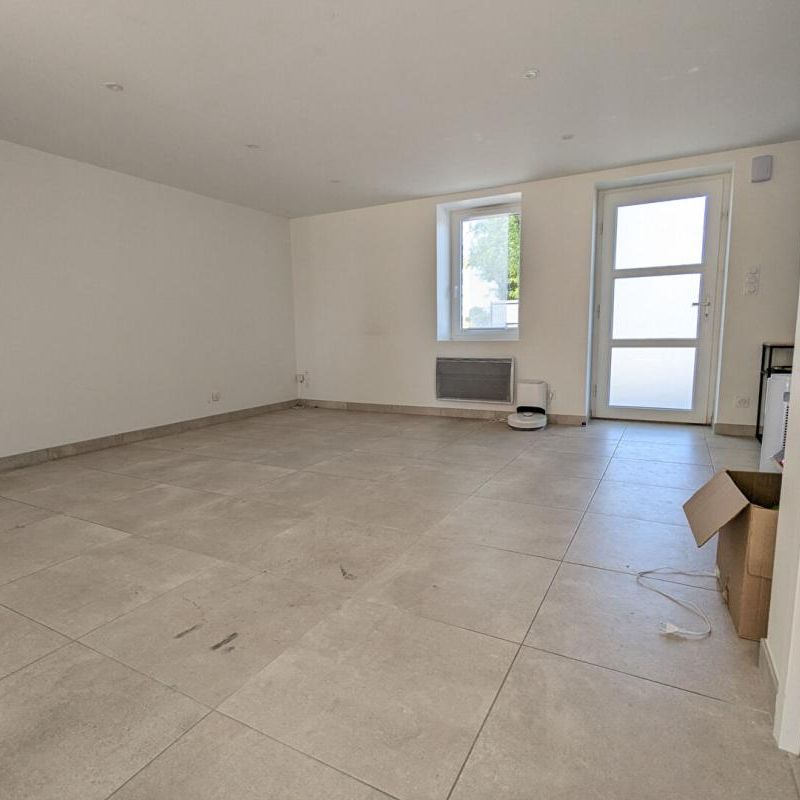 Location Maison 5 pièces 107m² CAMPBON 44750 - Photo 1