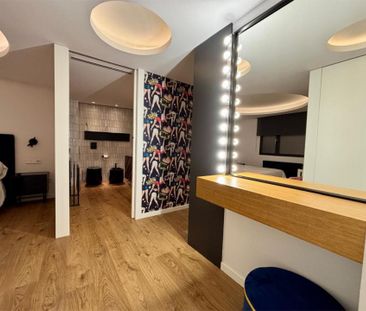 Piso de alquiler en Plaça de la Vila, 6, Centro Histórico - Photo 2