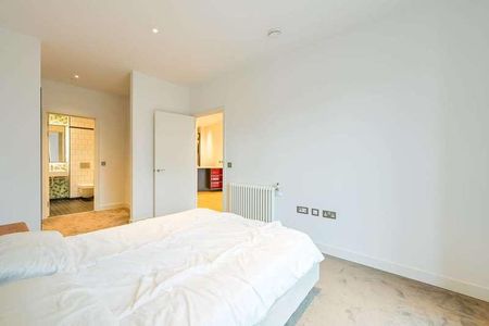 Grantham House, Canning Town, E14 - Photo 5