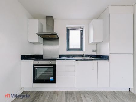 1 bedroom flat to rent - Photo 4