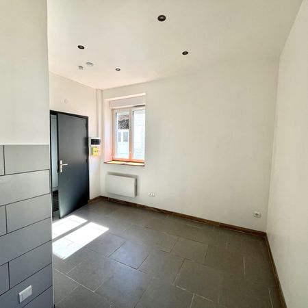 Location Appartement 1 pièce 15m² TOURCOING 59200 - Photo 4