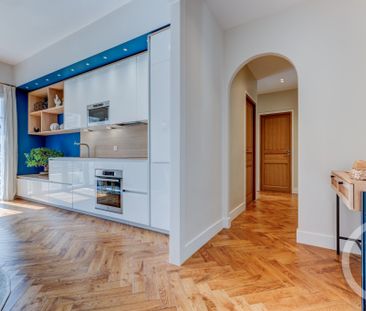Location Appartement 3 pièces 55m² NICE 06000 - Photo 6