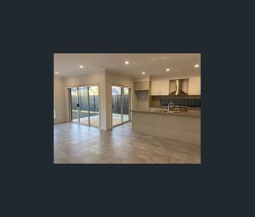 Please contact catie@sweeneyea.com.au for private inspections. - Photo 6