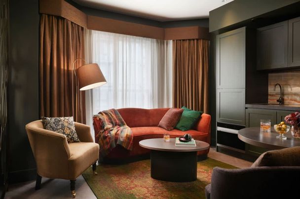 Greater Club Flat, The Other House - Photo 1