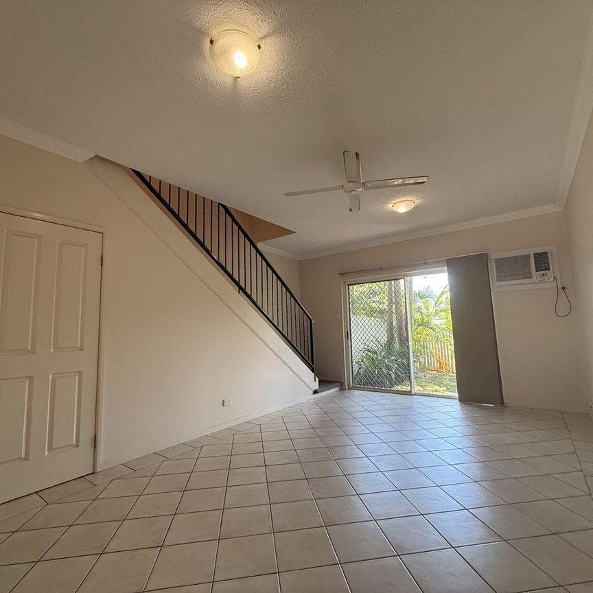 8/103 Harold Street, West End QLD 4810 - Townhouse For Rent - $480 | Domain - Photo 1