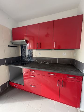 Location Appartement 4 pièces 87m² CASTELNAUDARY 11400 - Photo 4