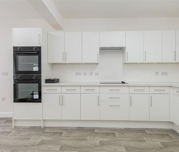 1 bed Room To Let - Photo 5