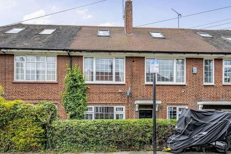 Godley Road, Earlsfield, SW18 - Photo 4