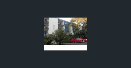 Large Unit In Top Location. Walk to Amenities. Viewing a Must! - Photo 3