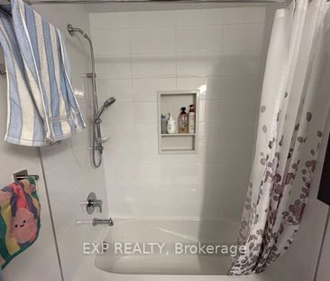 For Lease - 21 Jack Carson Drive Unit# Two Rooms, Markham, Ontario - Photo 6