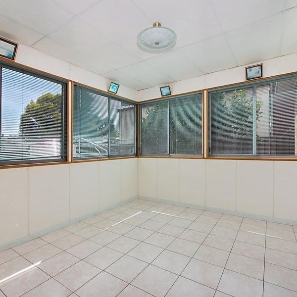 9 Iona Street, Blacktown NSW 2148 - House For Rent | Domain - Photo 1