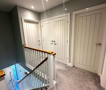 Glenavon Park - Photo 1