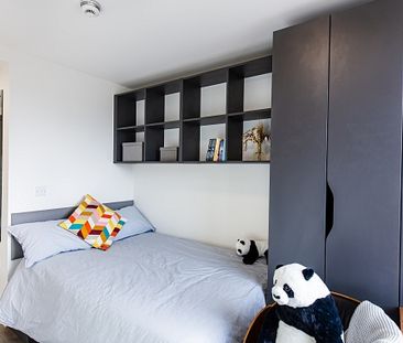 Ensuite room in a shared Luxury 6 bed apartment - Photo 2