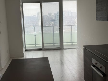 For Lease - 200 Bloor Street Unit# 1708, Toronto, Ontario - Photo 3