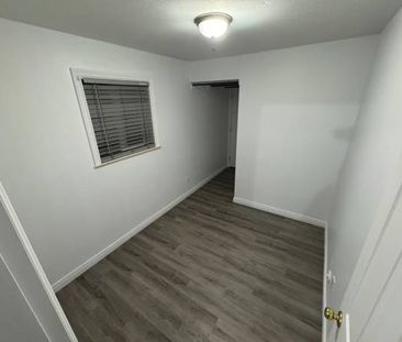 Newly Renovated 1 Bedroom East Vancouver - Photo 1