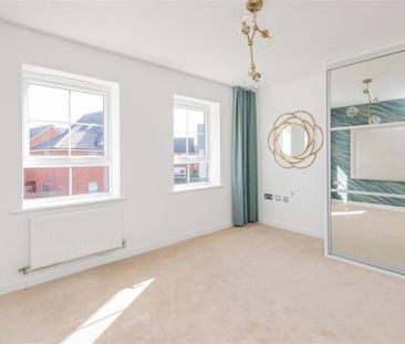 3 bed House To Let - Photo 3