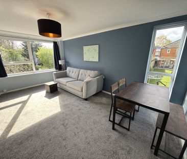 Price £1,300 pcm - Available Now - Furnished - Photo 3