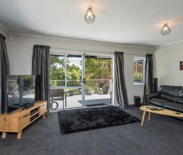 SUNNY TAHUNANUI LOCATION - Photo 2