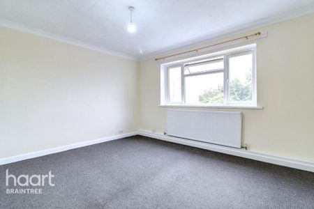3 bedroom apartment to rent - Photo 4