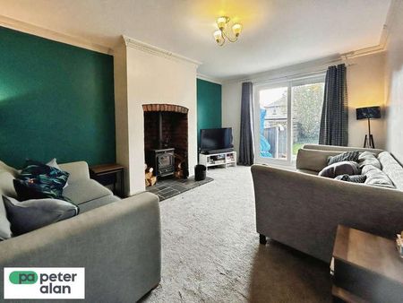 Castlefield Place, Cardiff, CF14 - Photo 2