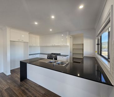 5 Sharman Road - Photo 5