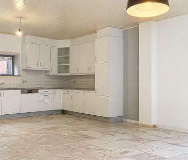 Appartement te huur in Staden voor € 600 met 1 slaapkamer - Photo 2