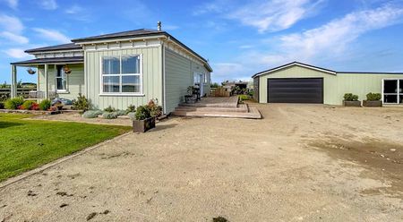 WAVERLEY - 3 BEDROOMS - Photo 4