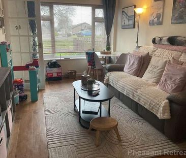 Quarry Road, Witney, OX28 - Photo 1