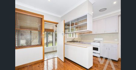 Your Next Move. - Photo 2