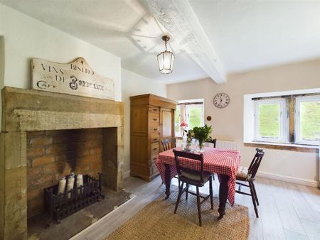 2 bedroom terraced house to rent - Photo 5
