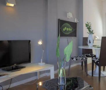 Apartamento de alquiler en Embajadores - Lavapiés - Photo 1