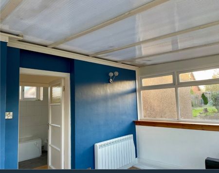 3 Bed Bungalow, Gilmerton Station Road, EH17 - Photo 2