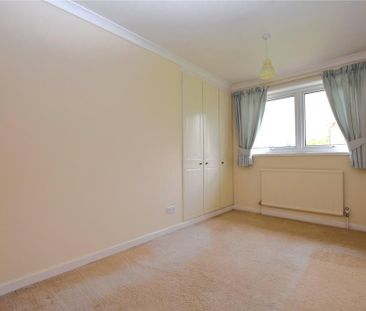 4 bedroom bungalow to rent - Photo 4