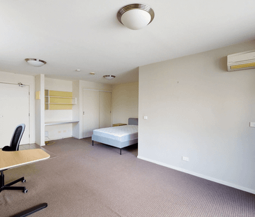 Stylish Inner-City Living in the Heart of Carlton! - Photo 1