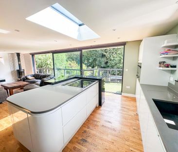 4 bedroom apartment to rent - Photo 6