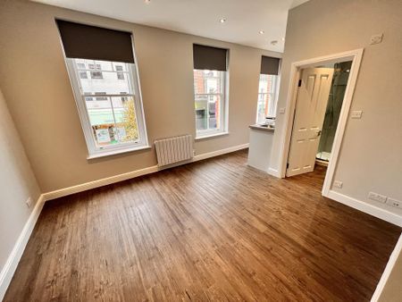 Studio to rent - Photo 5