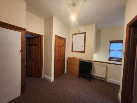 Hedgeley, Woodford Avenue, Ilford, IG4 - Photo 4