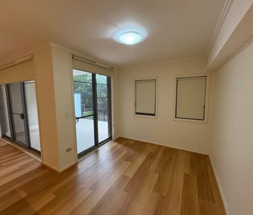 PERFECT LOCATION!!! - Photo 3
