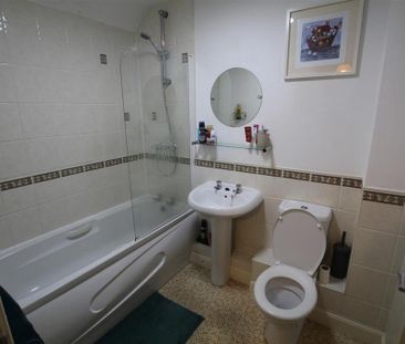 2 bedroom house to rent - Photo 4