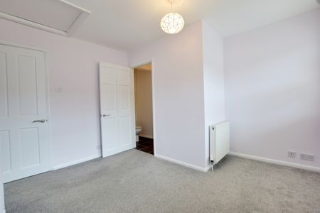 2 Bedroom House to rent - Photo 5