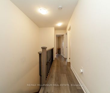 Townhouse For Lease | E8112622 - Photo 5