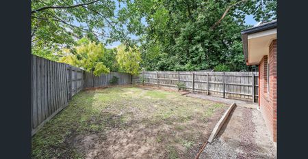 “Don’t Miss Out – Well-Presented Home Ready for You Now!” - Photo 4