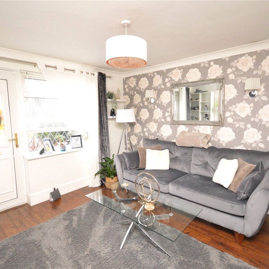 16, Leasowe Close, Leeds, West Yorkshire, LS10 2HS - Photo 1