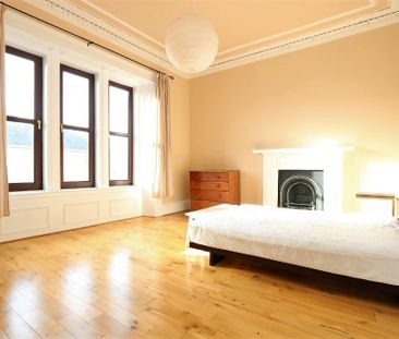 3 bedroom apartment to rent - Photo 3