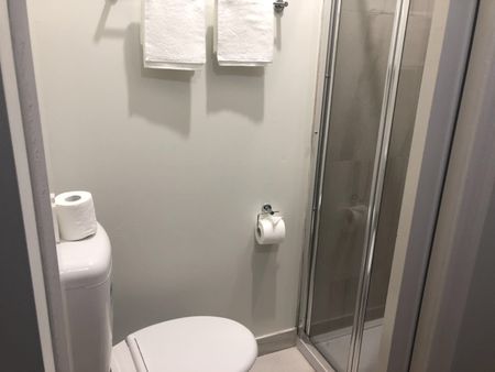 95 Carinish Road, Clayton, VIC 3168 - Photo 3