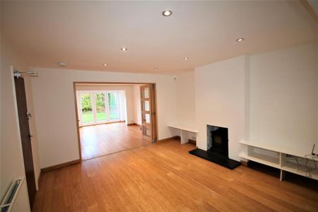 4 bedroom house to rent - Photo 3