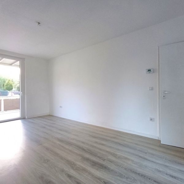 4-Zimmer-Whg. mit Laminat, zentral gelegen - Photo 1