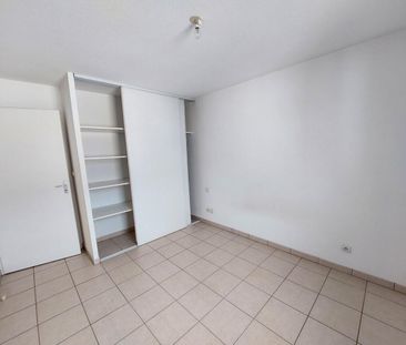 location Appartement T2 DE 41.65m² À POITIERS - Photo 4