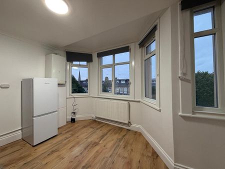 1 bedroom flat to rent - Photo 2
